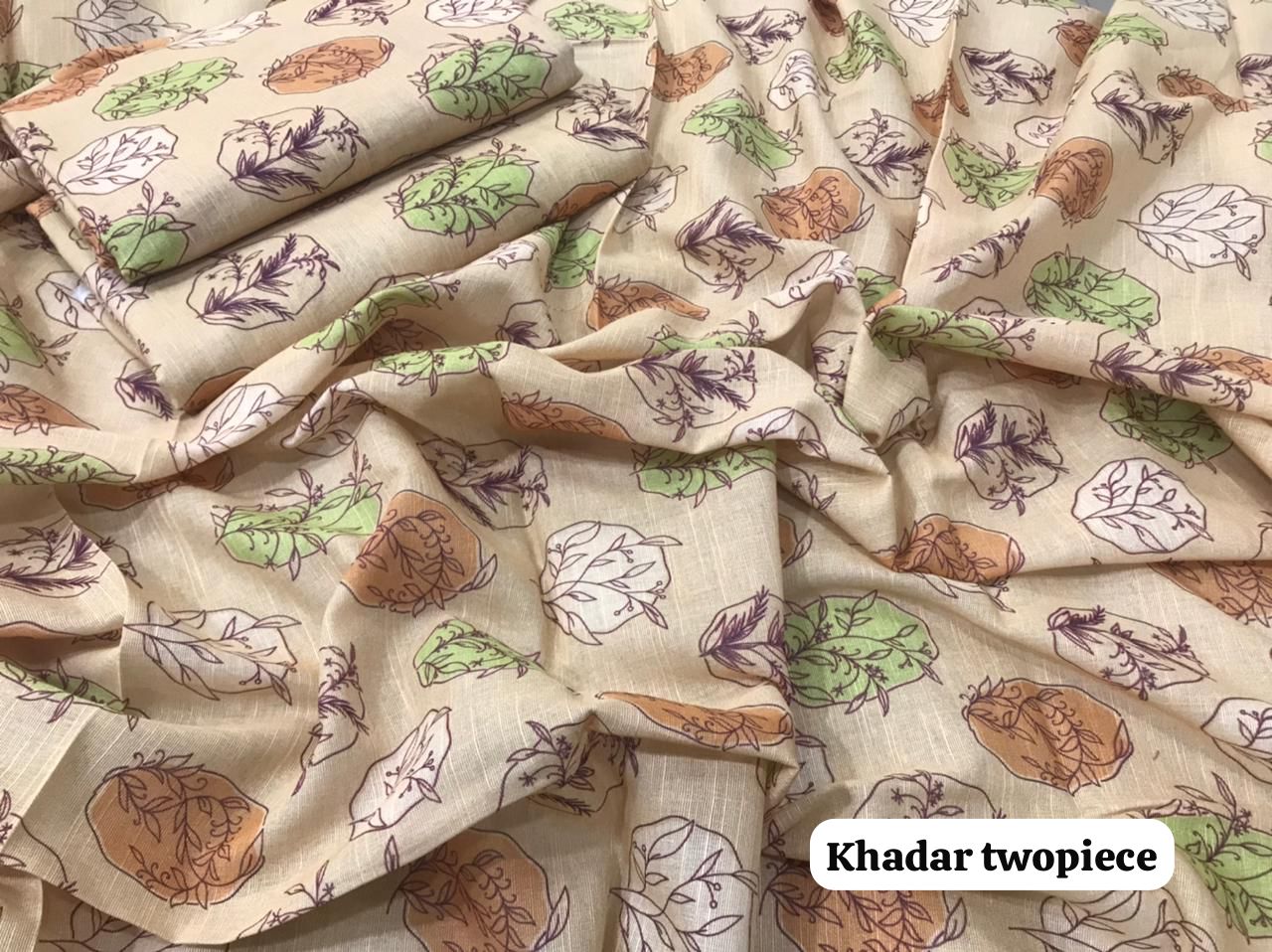 Khaddar 2-Piece Suit – All Over Print